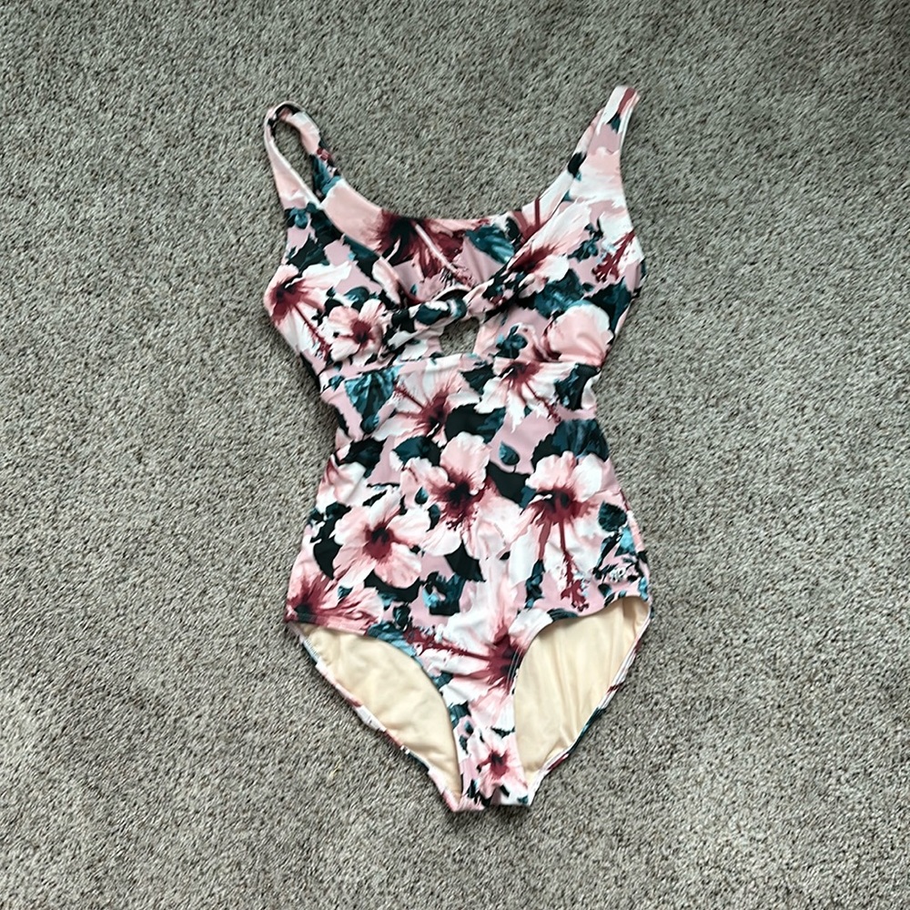 Albion Brontë Top Knot One Piece